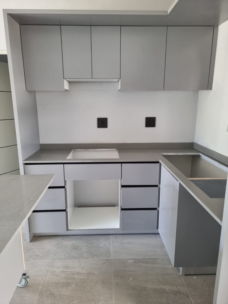 1 Bedroom Property for Sale in Table View Western Cape